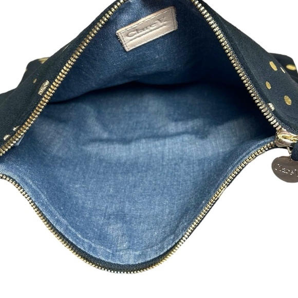 Clare V. - Women’s ‘Margot’ Fold-Over Suede Clutch Bag in Black, Gold, One Size - Picture 3 of 12